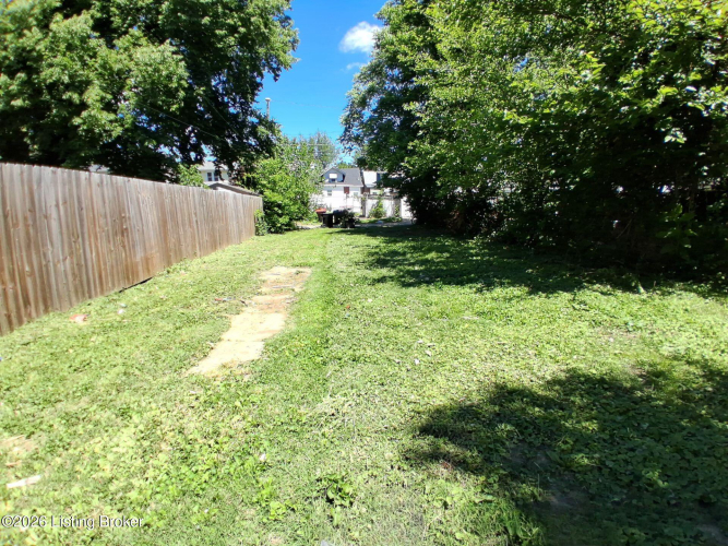 Listing Image 17
