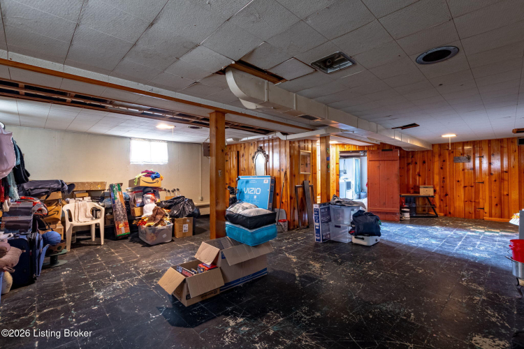 Listing Image 28