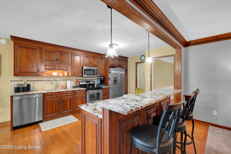 Listing Image 22