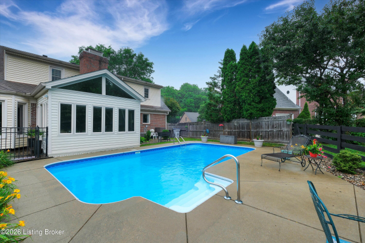 Listing Image 57