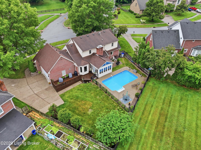 Listing Image 64
