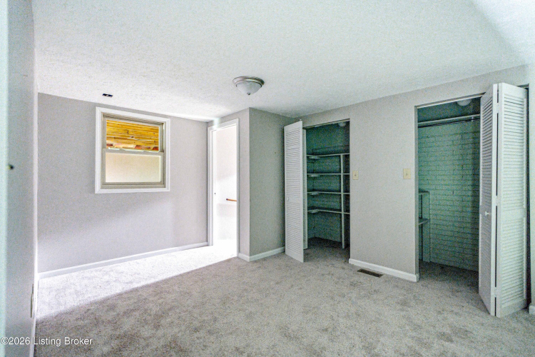Listing Image 30