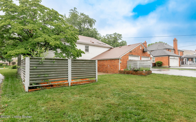 Listing Image 64