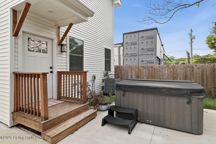 Listing Image 37