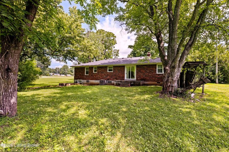 Listing Image 44