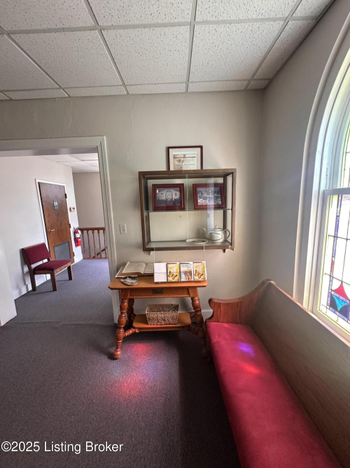 Listing Image 16