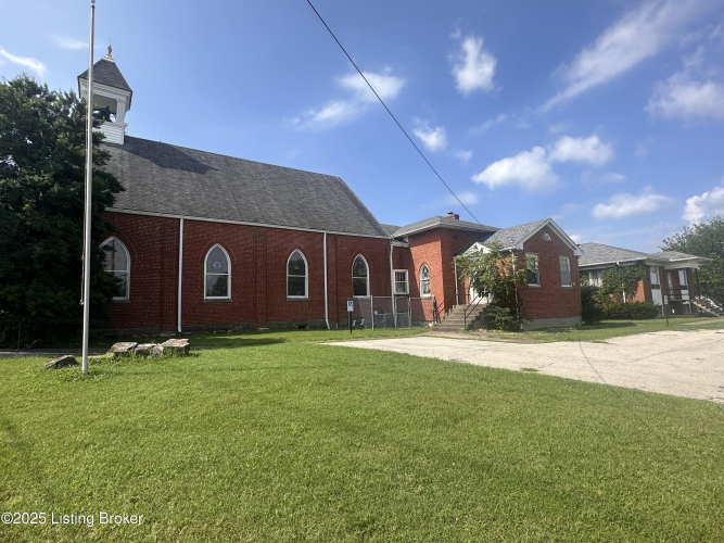 Listing Image 3