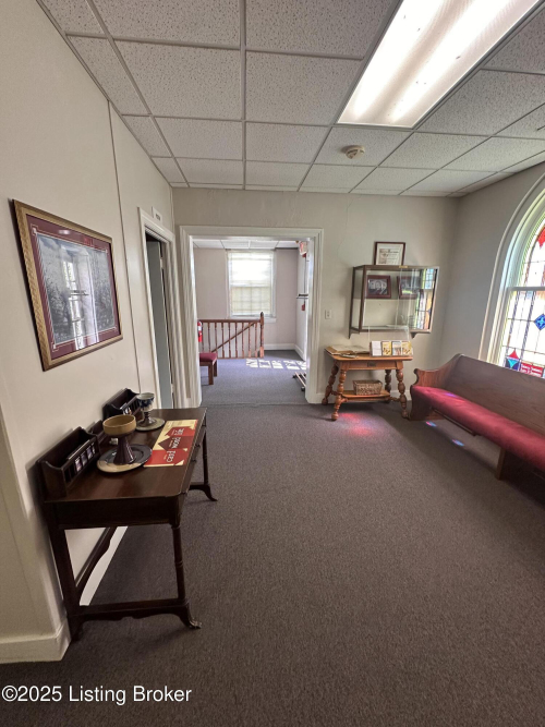 Listing Image 21