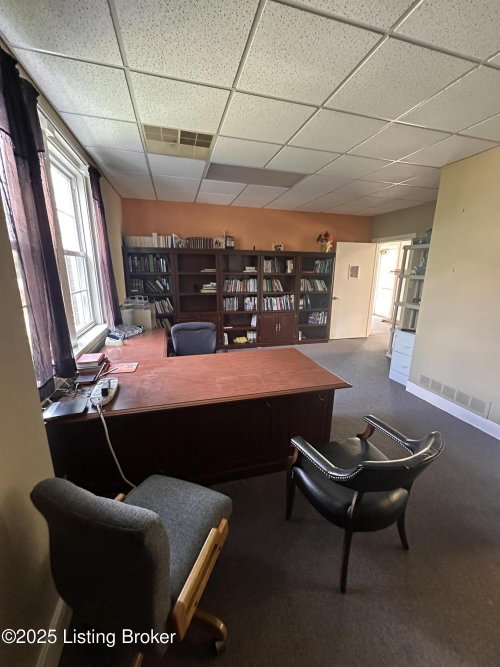 Listing Image 23
