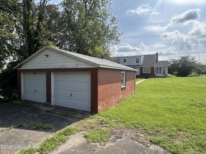 Listing Image 43