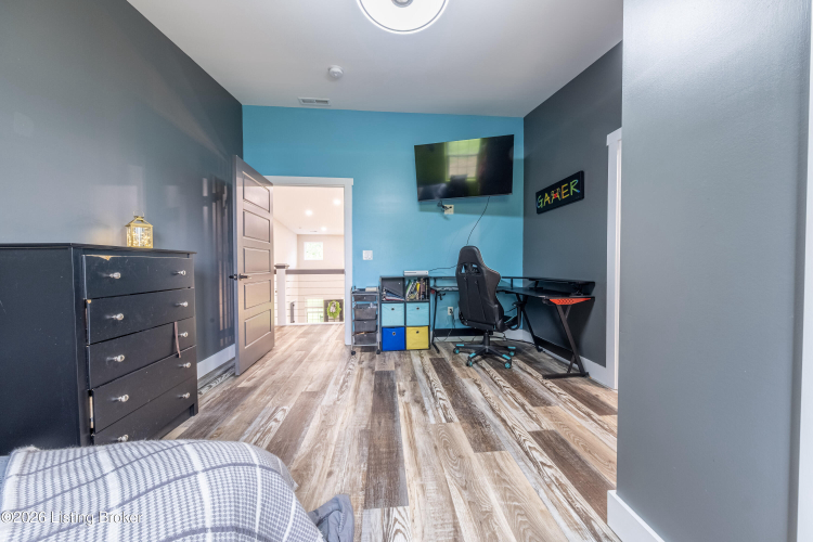 Listing Image 65