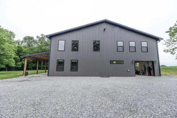 Listing Image 83