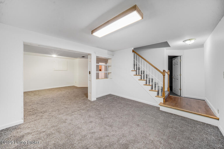 Listing Image 54