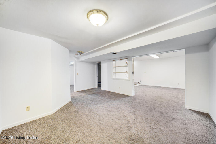 Listing Image 83