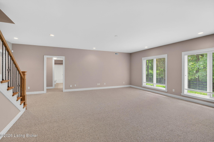 Listing Image 50