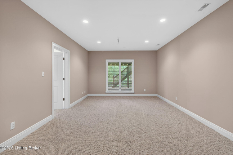 Listing Image 53