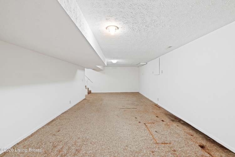 Listing Image 24
