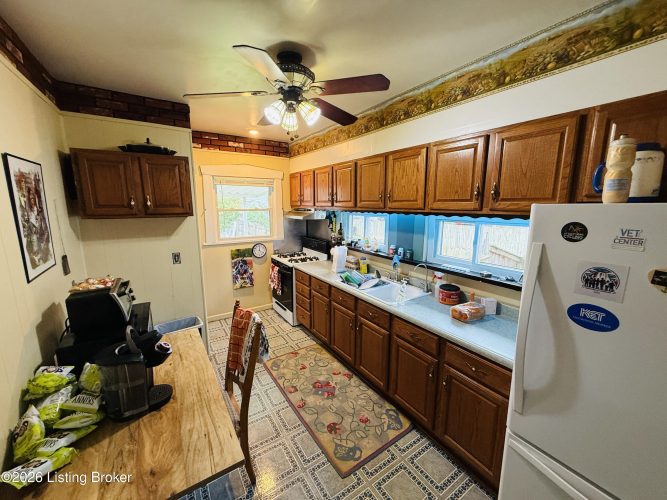 Listing Image 14