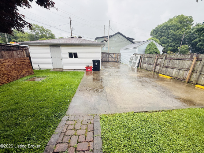 Listing Image 32
