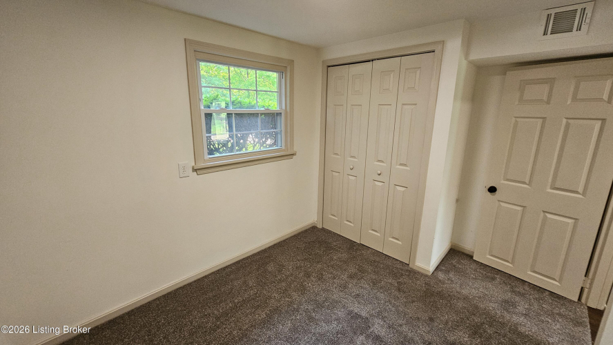 Listing Image 54