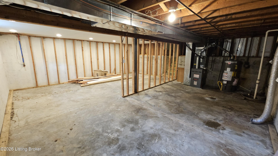 Listing Image 64