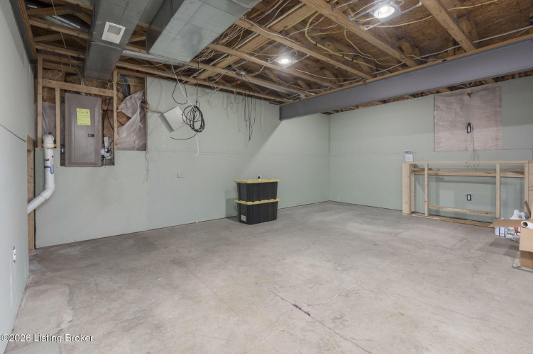 Listing Image 45