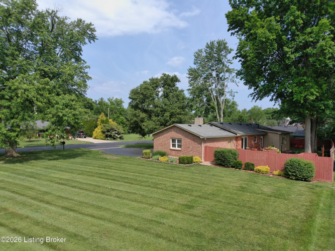 Listing Image 32