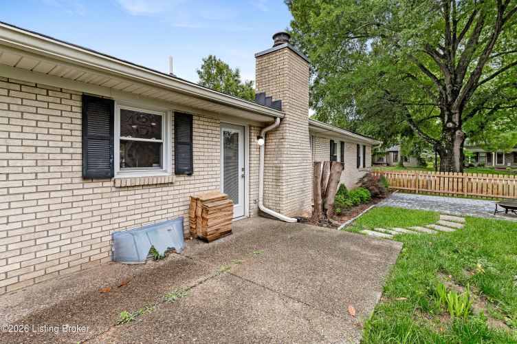 Listing Image 63