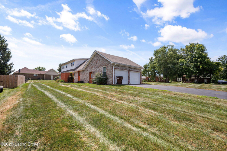 Listing Image 31