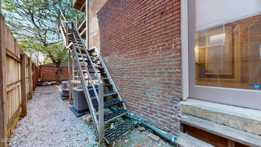 Listing Image 53