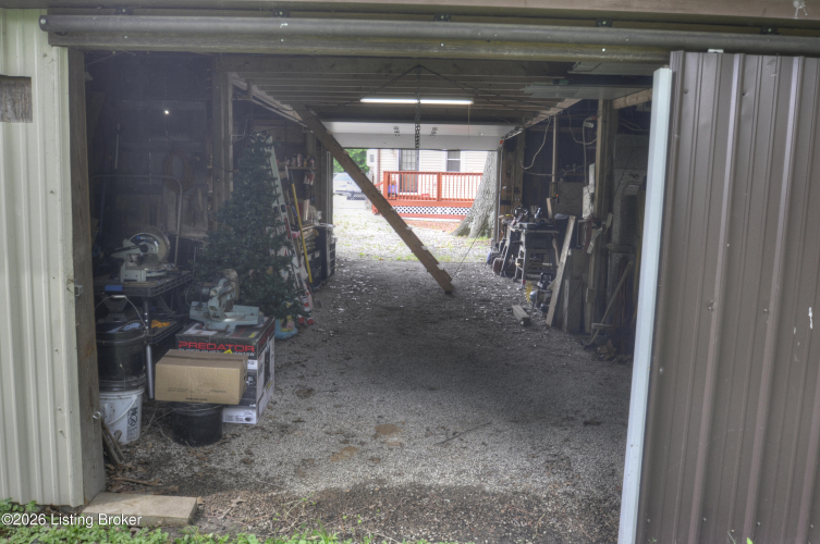 Listing Image 17