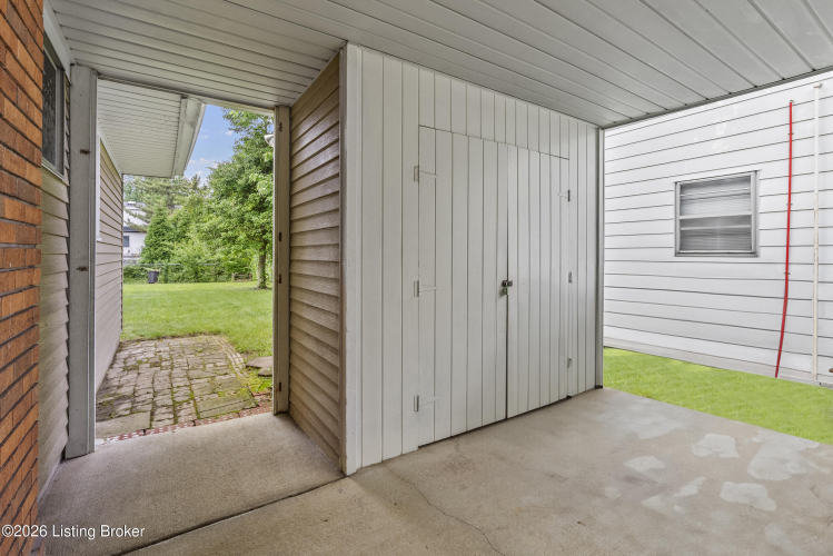 Listing Image 29