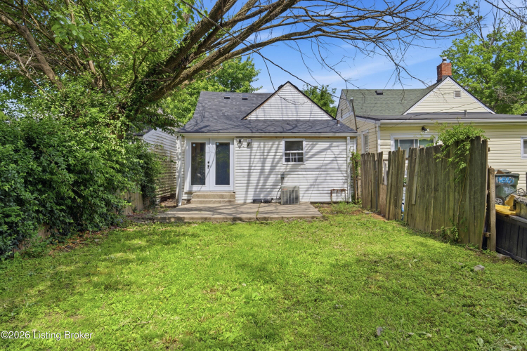 Listing Image 24