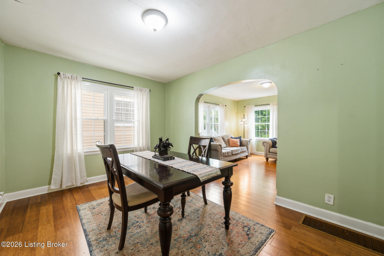 Listing Image 20