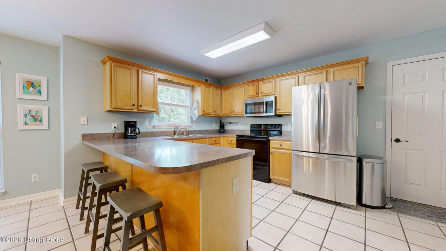 Listing Image 9