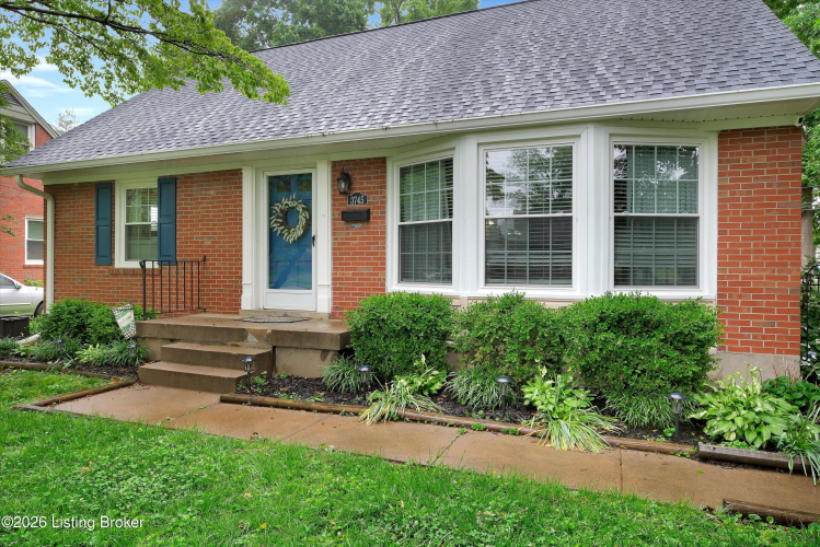 Listing Image 3
