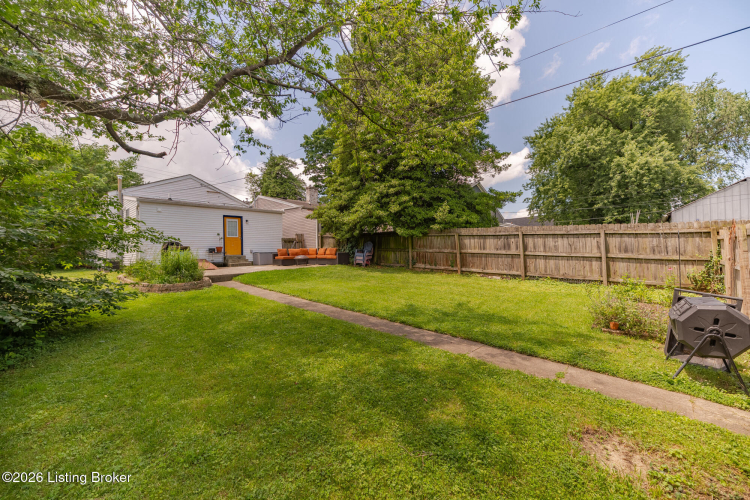 Listing Image 20