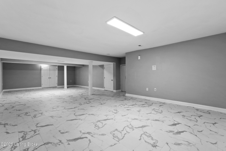 Listing Image 56