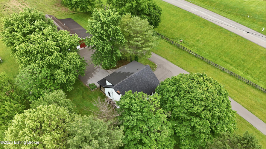 Listing Image 44