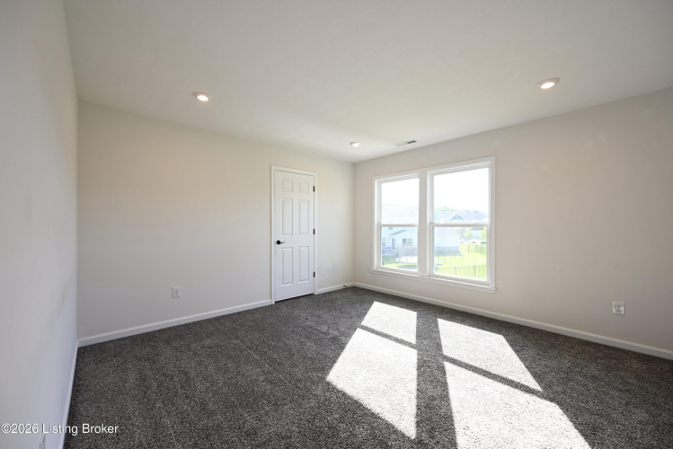 Listing Image 58