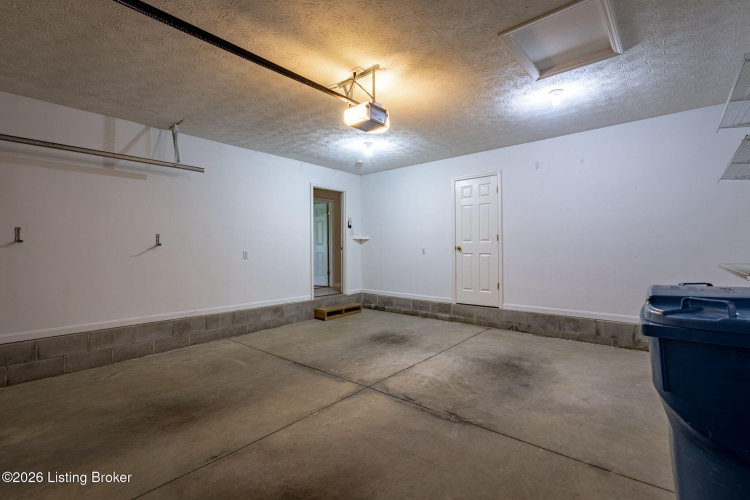 Listing Image 46