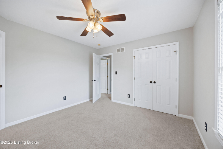 Listing Image 37