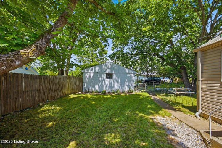 Listing Image 31