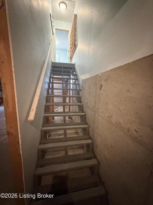 Listing Image 25