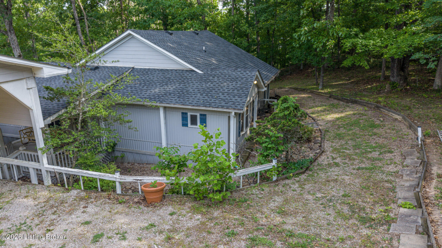 Listing Image 37