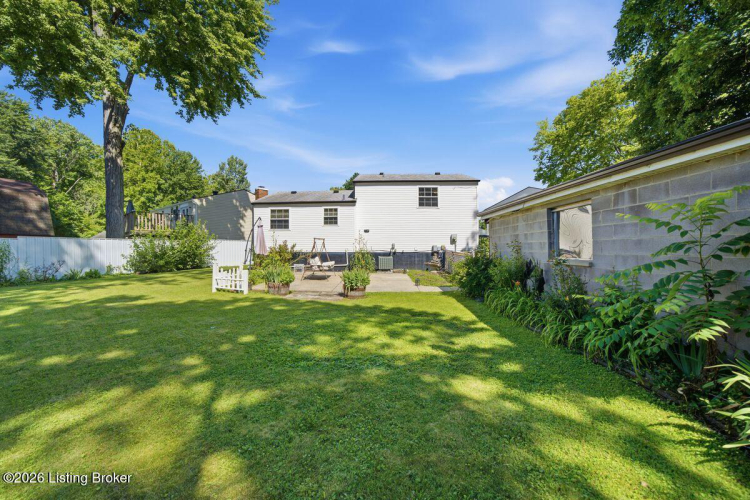 Listing Image 50