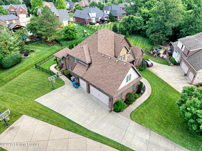 Listing Image 52