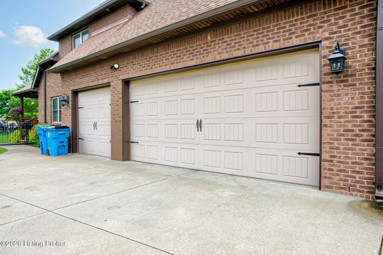 Listing Image 55