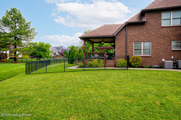 Listing Image 57