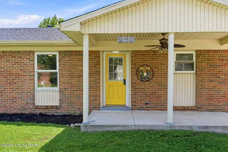 Listing Image 4